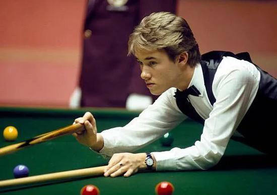 外引人关注 外引人关注